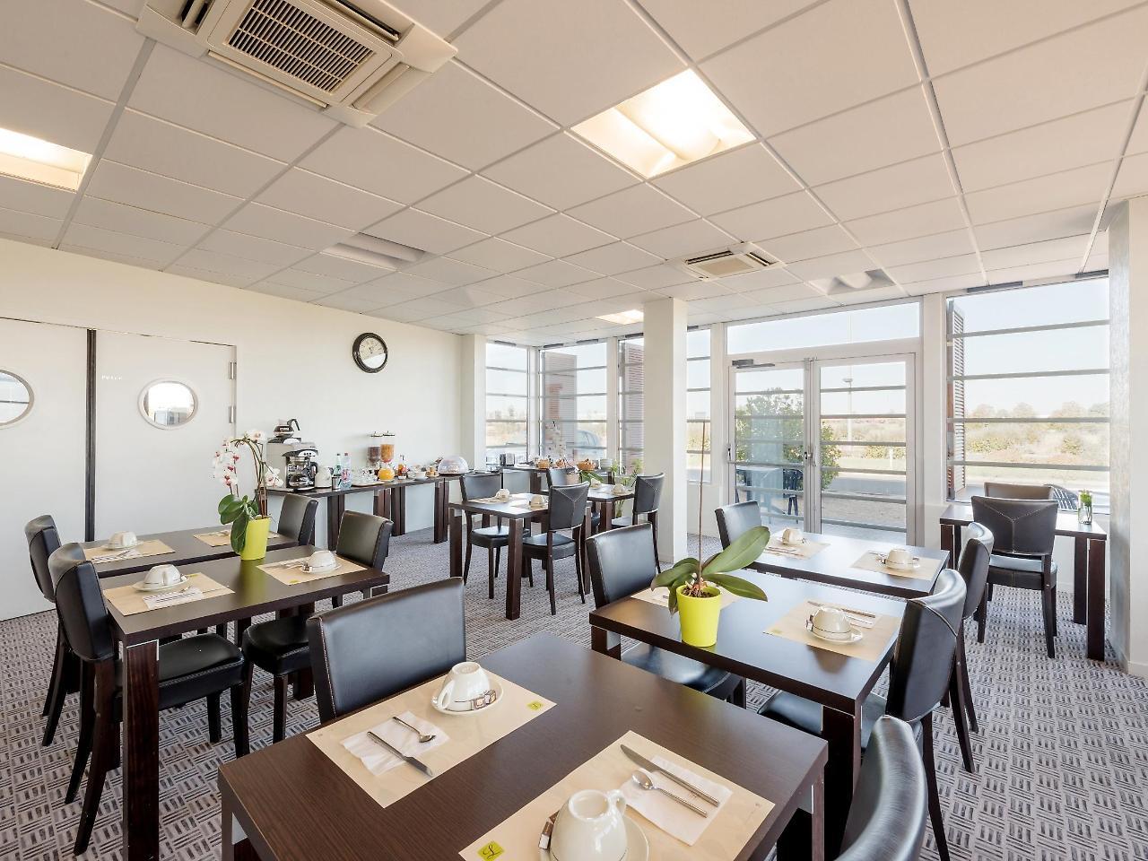 Cit'Hotel Talencia Туар Экстерьер фото