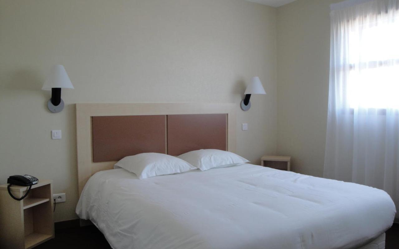 Cit'Hotel Talencia Туар Экстерьер фото