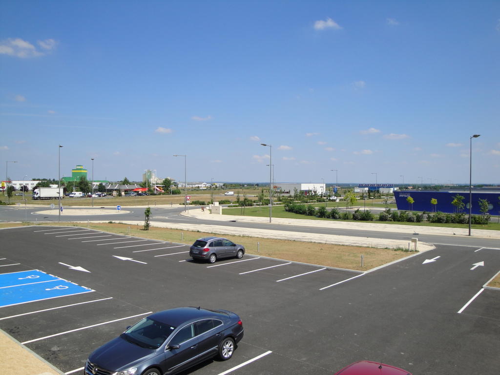 Cit'Hotel Talencia Туар Экстерьер фото